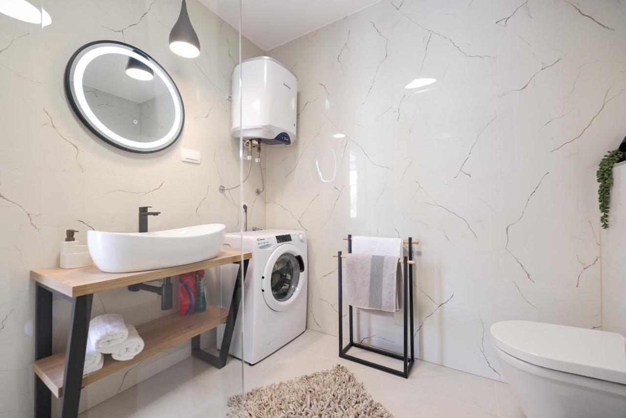 Studio Apartman Natale Zadar Exterior foto